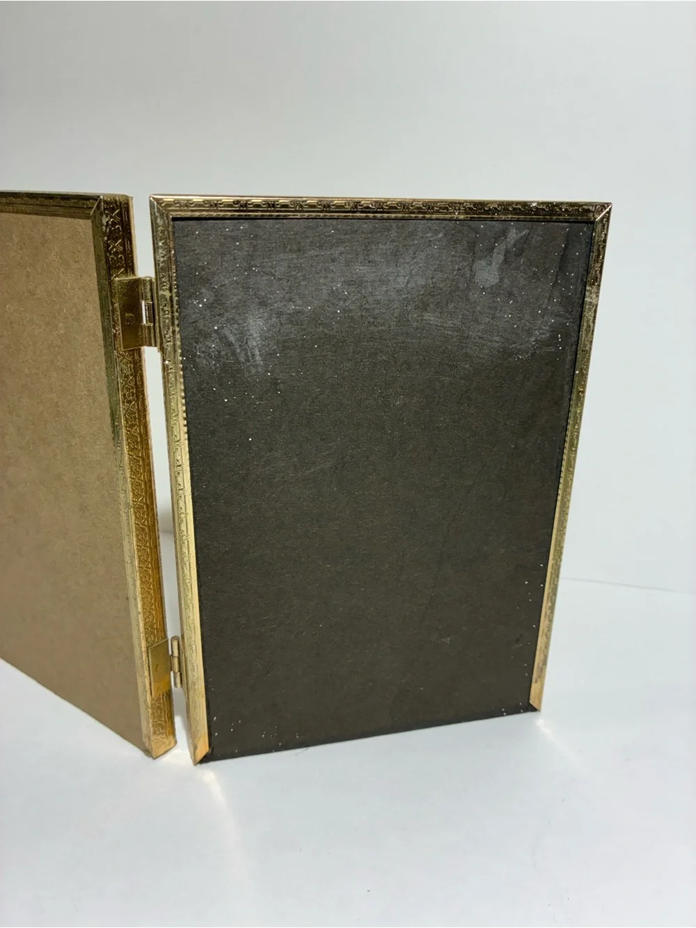 Vintage Brass Double Hinged Picture Frame Beaded Edge Bifold Gold Tone